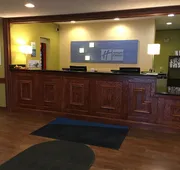 Holiday Inn Express Hotel & Suites Cadillac by IHG hotel detail image 5