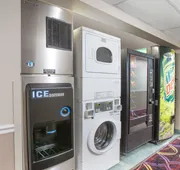 Super 8 by Wyndham Natchitoches hotel detail image 7