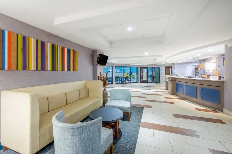 Holiday Inn Express Hotel & Suites in North East (Erie) by IHG hotel detail image 2