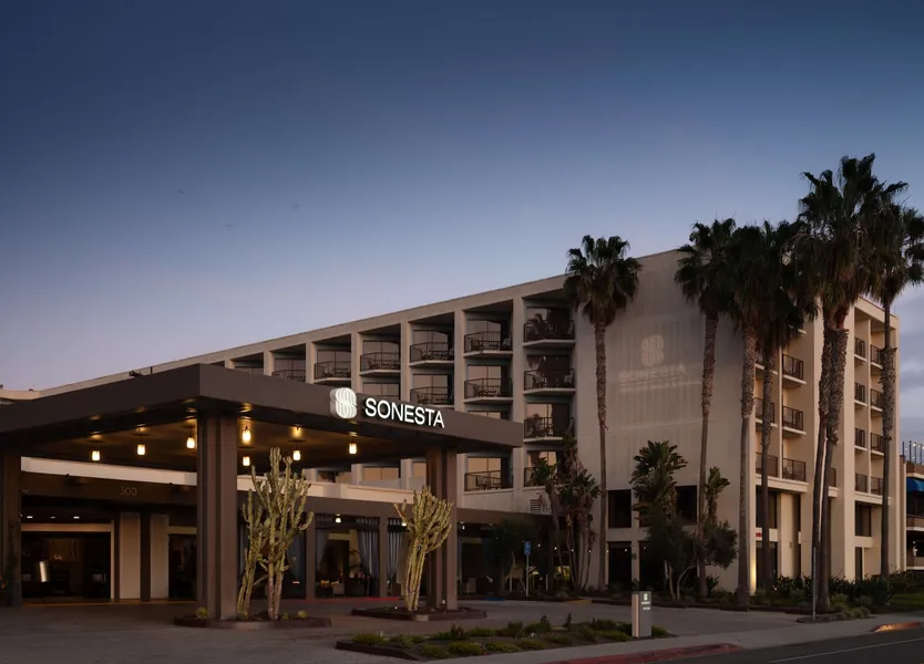 Sonesta Redondo Beach & Marina hotel detail image 6