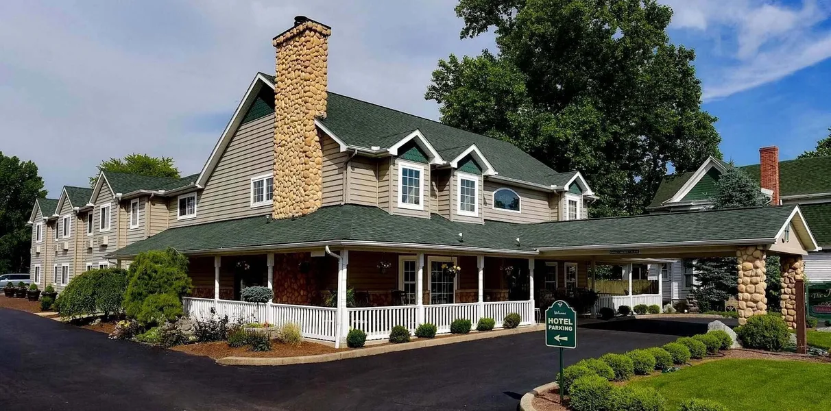 Hearthstone Inn & Suites hotel detail image 2