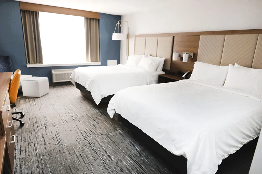 Holiday Inn Express Detroit-Birmingham by IHG hotel detail image 6