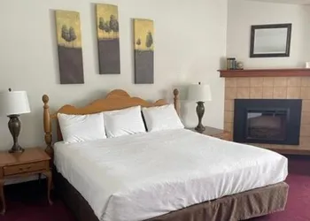 Hilltop Inn Broomfield Denver hotel thumbnail 4
