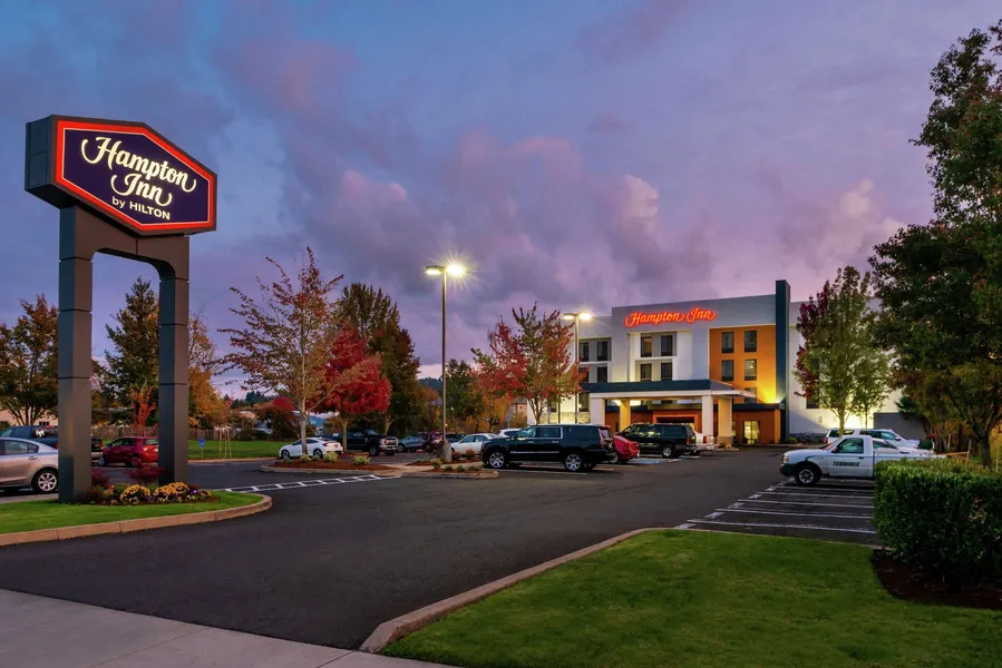 Hampton Inn Eugene hotel detail image 2
