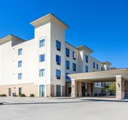 Comfort Inn & Suites Madisonville hotel detail image 3