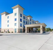 Comfort Inn & Suites Madisonville hotel detail image 4