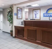 Days Inn by Wyndham Chiefland hotel detail image 3