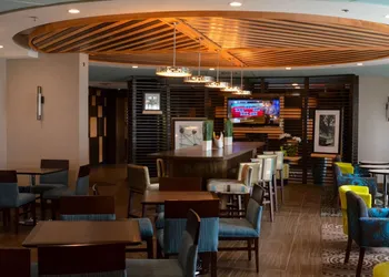 Hampton Inn By Hilton Perry hotel thumbnail 2