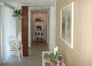 Beach Shell Inn hotel thumbnail 4