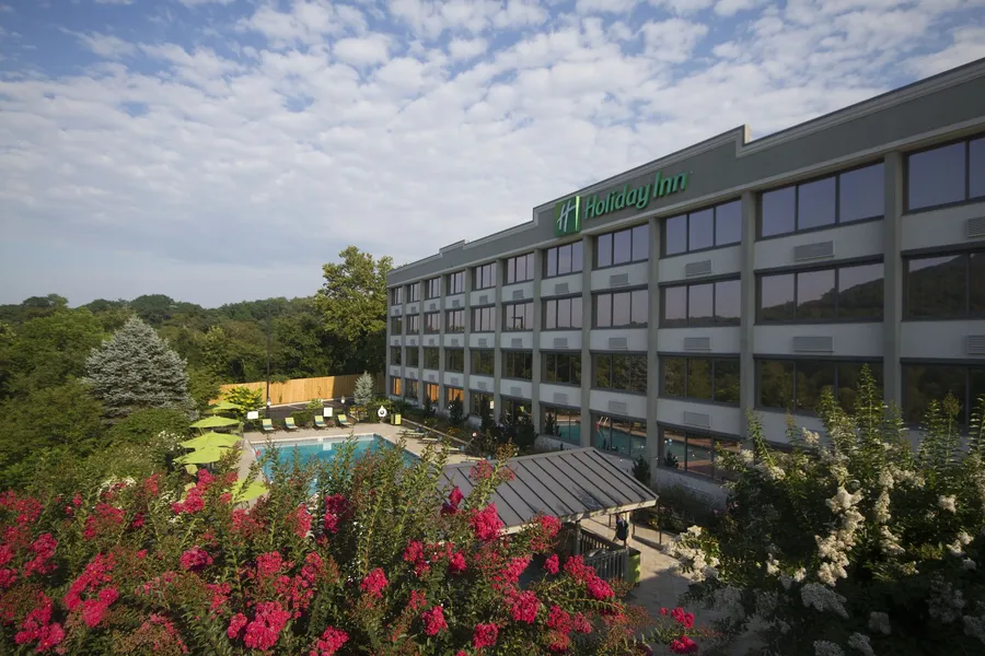 Holiday Inn Asheville East-Blue Ridge PKWY by IHG hotel detail image 2