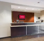 Red Roof Inn PLUS+ Long Island - Garden City hotel detail image 5