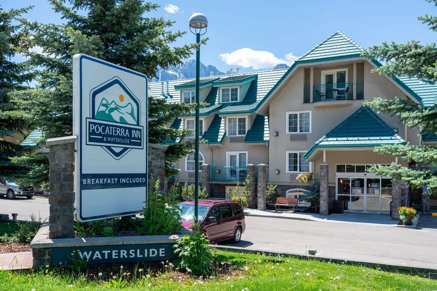 Pocaterra Inn and Waterslide hotel detail image 6