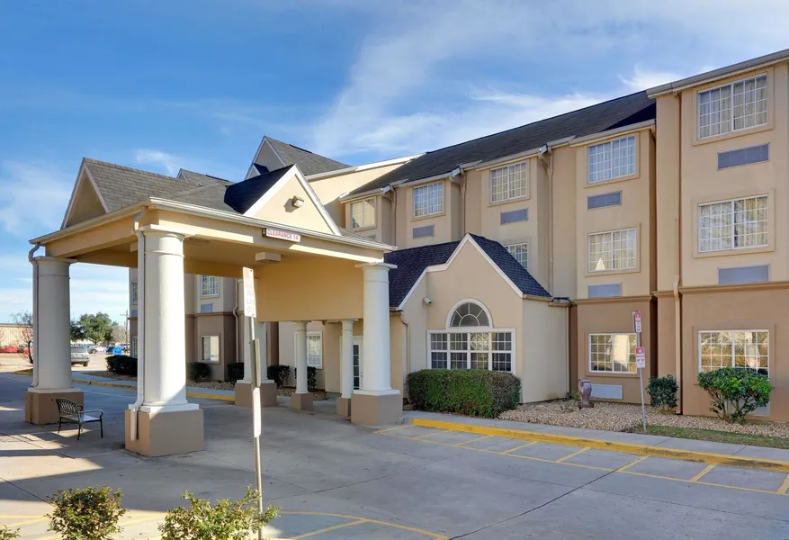 Microtel Inn & Suites by Wyndham Scott/Lafayette hotel detail image 2