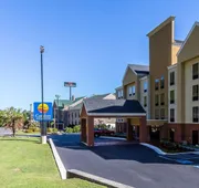 Comfort Inn & Suites Dalton West hotel detail image 3
