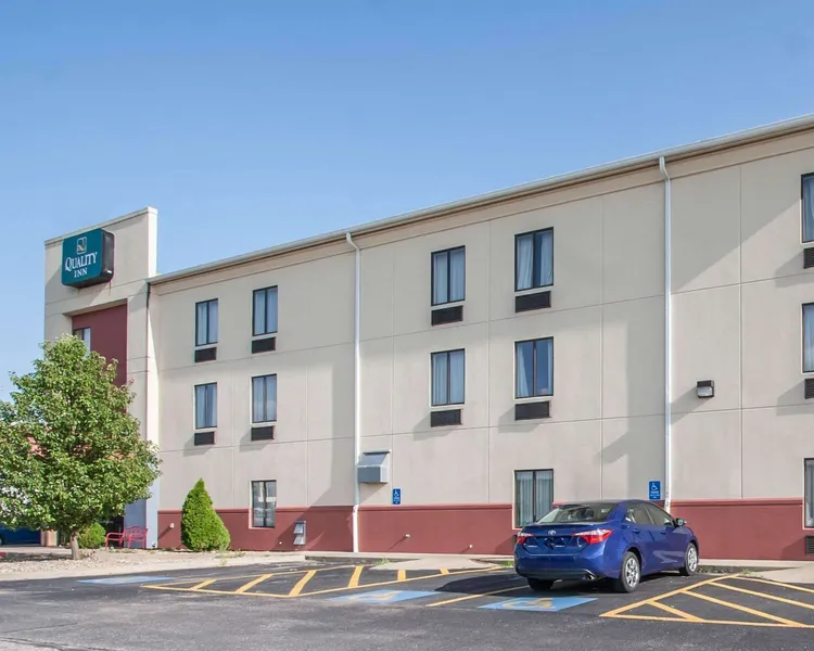Quality Inn Joplin I-44 hotel detail image 2
