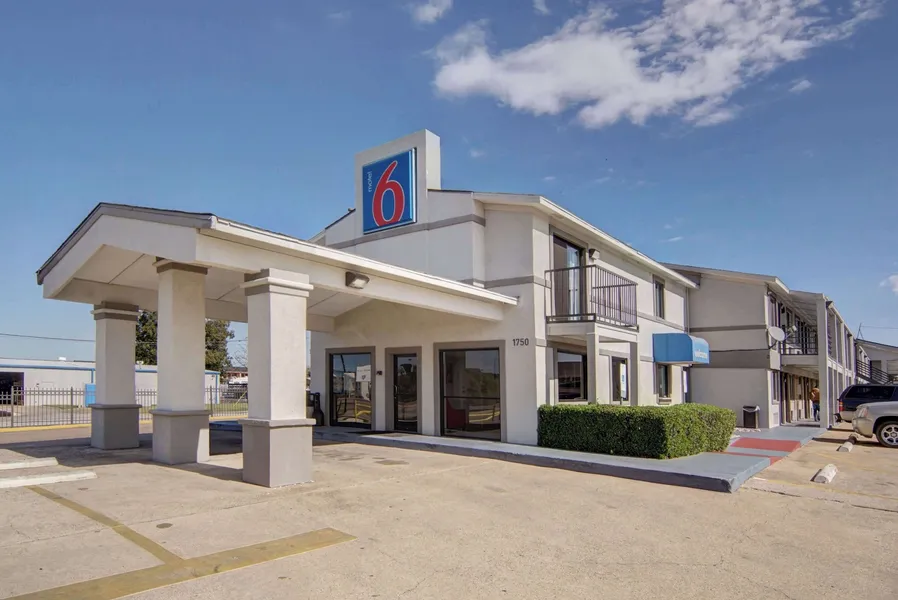 Motel 6 Lancaster, TX - DeSoto - Lancaster hotel detail image 2