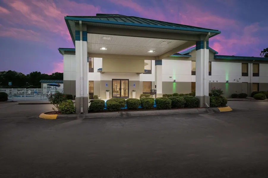 Quality Inn Jacksonville near Little Rock Air Force Base hotel detail image 2
