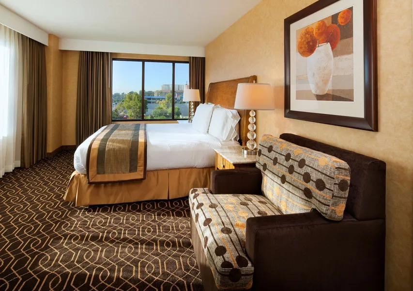 DoubleTree Suites by Hilton Anaheim Rsrt - Conv Cntr hotel detail image 6