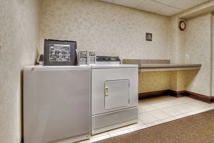 Hampton Inn Marion hotel detail image 6