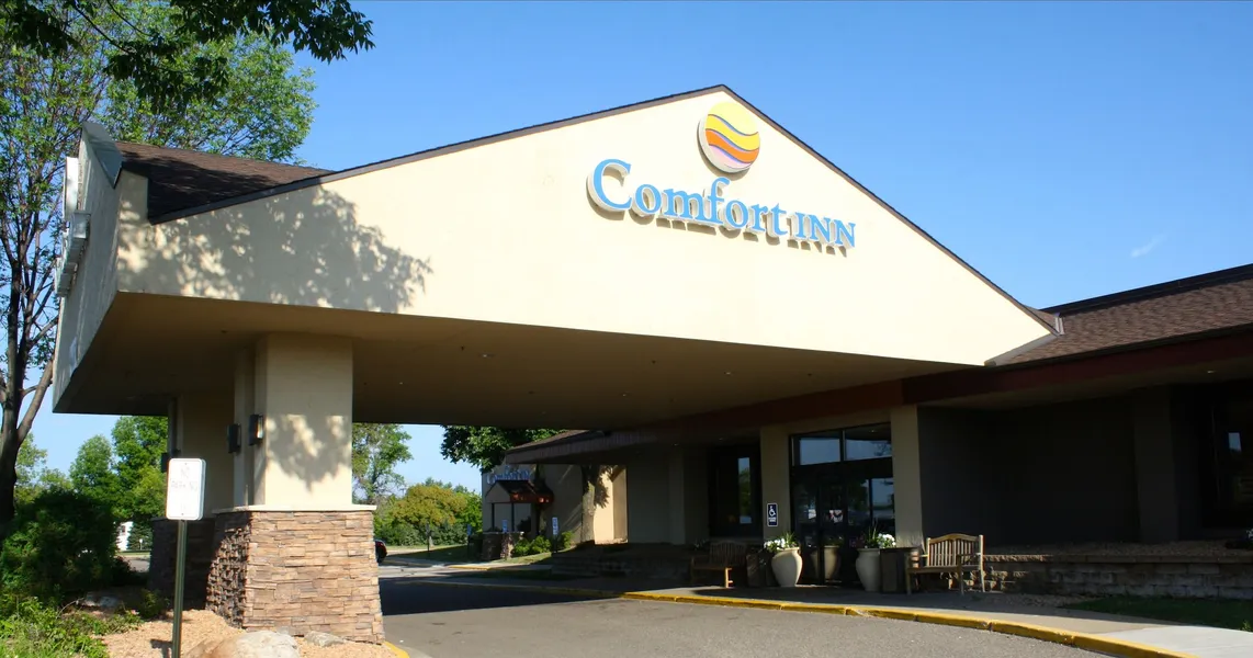 Comfort Inn Plymouth - Minneapolis hotel detail image 2