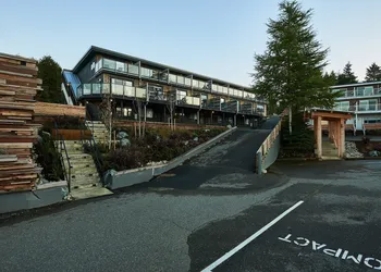 Tofino Resort & Marina hotel thumbnail 3