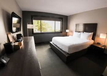 Tofino Resort & Marina hotel thumbnail 7