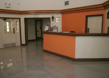Howard Johnson Hattiesburg hotel thumbnail 2