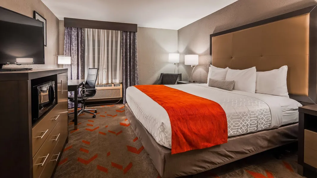 Best Western Plus North Joliet hotel detail image 6