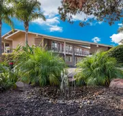 Bay Breeze Inn hotel detail image 3