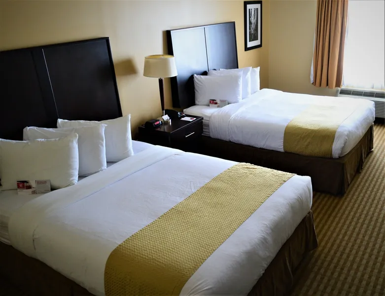 Ramada by Wyndham Cold Lake hotel detail image 6