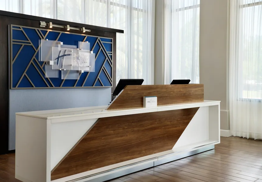 Holiday Inn Express & Suites New Orleans Airport South by IHG hotel detail image 2