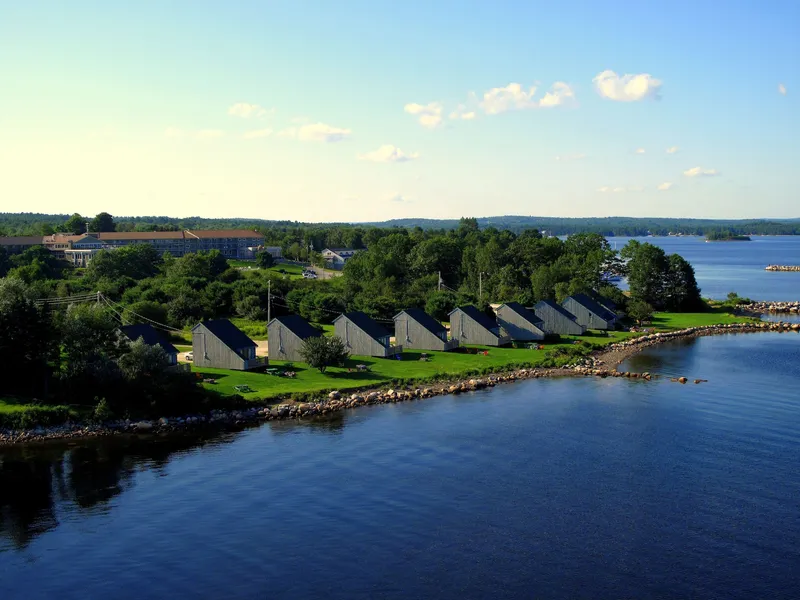 Oak Island Resort & Conference Centre hotel detail image 2