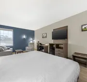 Best Western Plus Revere Inn & Suites hotel detail image 7
