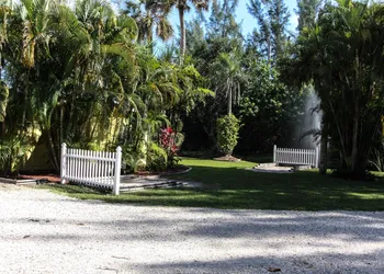 Anchor Inn & Cottages hotel thumbnail 5