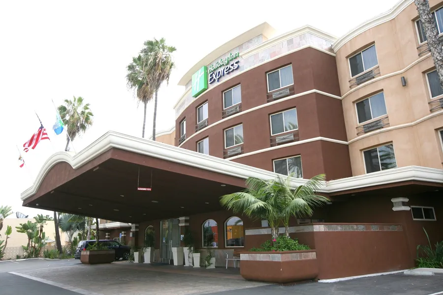 Holiday Inn Express San Diego South - Chula Vista by IHG hotel detail image 2