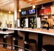Courtyard by Marriott Sacramento Airport Natomas hotel detail image 3