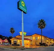 La Quinta Inn by Wyndham Lufkin hotel detail image 3