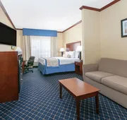 Baymont by Wyndham McComb hotel detail image 5