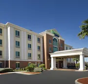 Holiday Inn Express & Suites San Antonio-West-SeaWorld Area by IHG hotel detail image 3