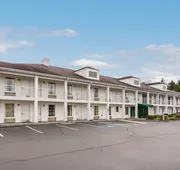 Quality Inn Thomaston hotel detail image 3