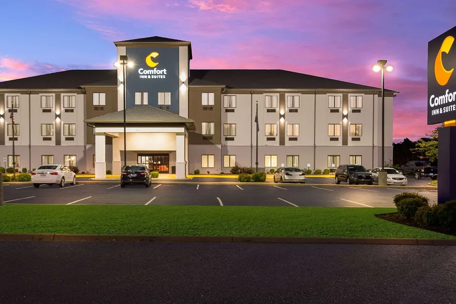 Comfort Inn & Suites Cave City hotel detail image 2