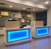 Holiday Inn Express & Suites Lincoln Airport by IHG hotel detail image 3