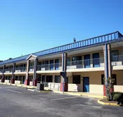 Baymont by Wyndham Manning hotel detail image 3