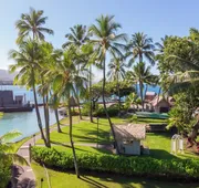 Courtyard by Marriott King Kamehameha's Kona Beach Hotel hotel detail image 3
