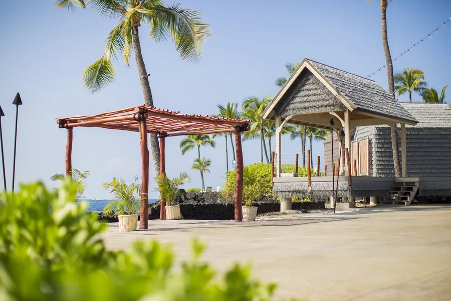Courtyard by Marriott King Kamehameha's Kona Beach Hotel hotel detail image 6