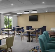 Hampton Inn Lenoir City hotel detail image 4