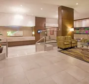 Holiday Inn Vancouver Centre by IHG hotel detail image 5