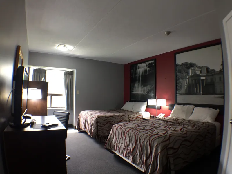 Super 8 by Wyndham Mt Hope Hamilton Intl Arpt ON hotel detail image 6