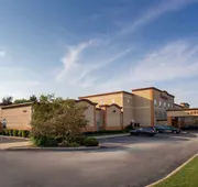 Ramada by Wyndham Glendale Heights/Lombard hotel detail image 3