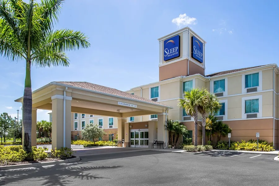 Sleep Inn & Suites Port Charlotte - Punta Gorda hotel detail image 2